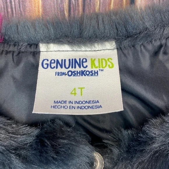 Oshkosh Poly Blend Black Faux Fur Jacket With Pink Flowers- Size 4T - Picture 2 of 7